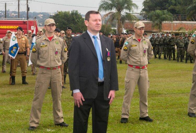 14º BPM celebra 165 anos da Polícia Militar  com homenagem a lideranças da comunidade