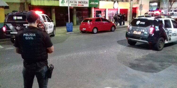 Tabacaria sem documentação e com produtos sem registro é interditada pela Polícia Civil