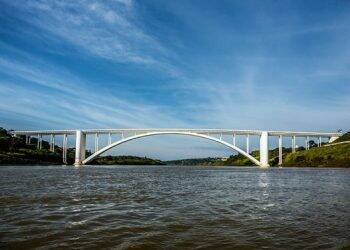 Temperatura sobe nesta sexta-feira e deve chegar 33° graus em Foz
