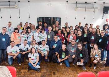 Empresários debatem propostas para o turismo em pré-conferência nesta terça-feira