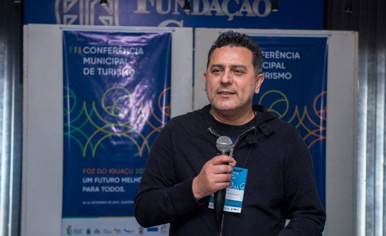 Sociedade civil, trade, trabalhadores e comunidades debatem turismo em três pré-conferências