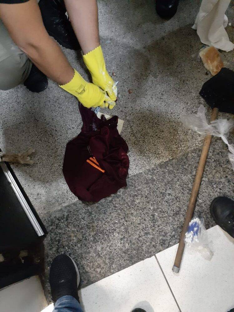 Presos usam bíblia para esconder maconha em presídio do Paraná