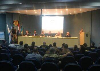 Reunião do GGIF debate Centro Integrado de Operações de Fronteiras que terá projeto piloto em Foz