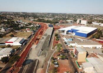 Primeira alça do viaduto da BR 277 com a Costa e Silva deve ser liberada em breve