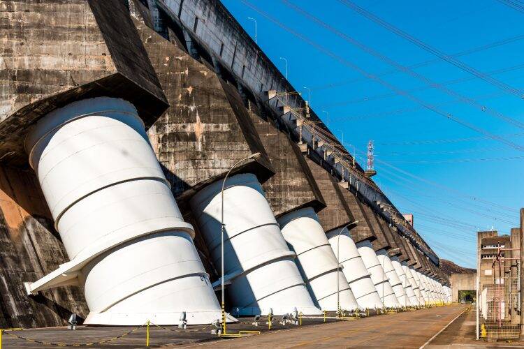 Itaipu atingiu em julho maior produtividade da história em um mês