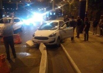 PRF recupera carro tomado de assalto na Ponte da Amizade