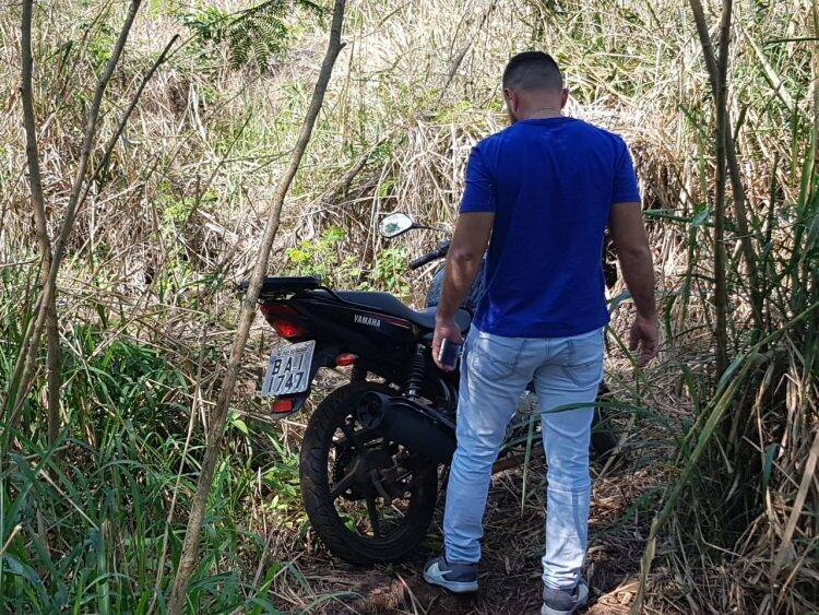 Polícia Civil recupera moto furtada durante a madrugada