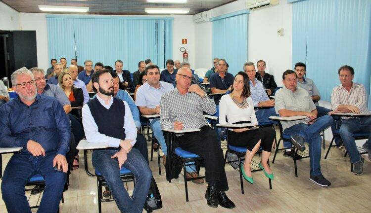 Empresários esclarecem dúvidas sobre a construção da Ponte da Integração