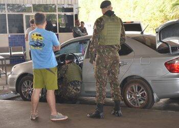 Exército continua com operação na fronteira