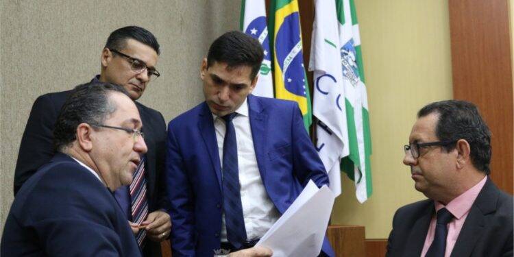 Câmara pede urgência na instalação de videomonitoramento em escolas e postos de saúde