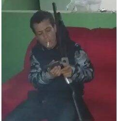 Polícia prende dois e procura outros dois por tentativa de homicídio em Santa Terezinha