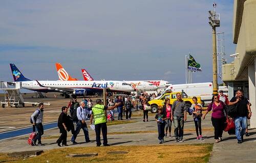 IAP concede licença ambiental para ampliação da pista do aeroporto de Foz do Iguaçu