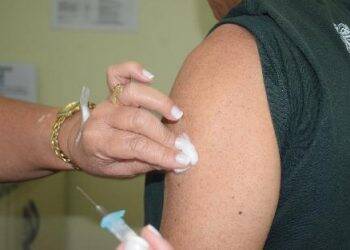 Campanha contra sarampo e febre amarela leva mais de 500 pessoas aos postos no último sábado