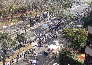 Desfile da Independência em Foz do Iguaçu  teve presença de militares da Argentina e Paraguai