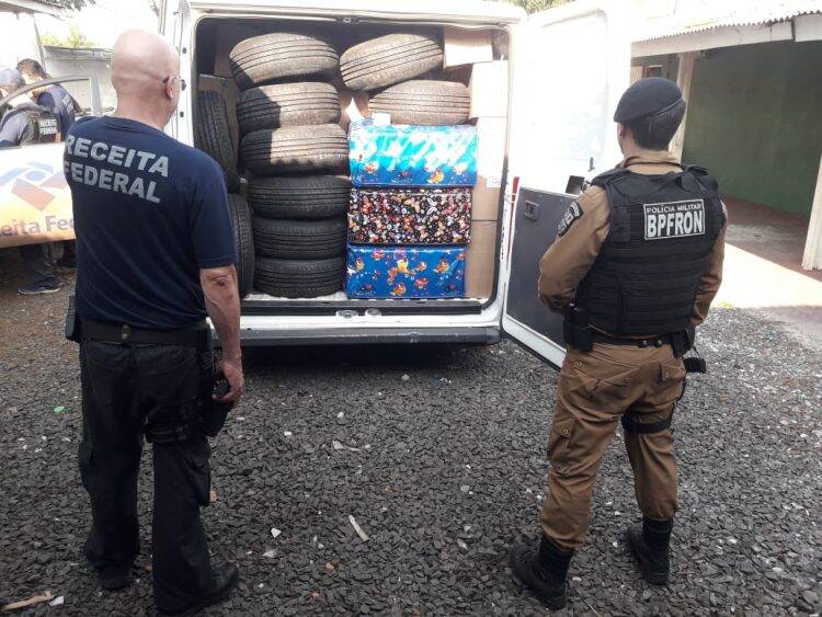 Cigarros e Pneus são apreendidos em pousada de Foz