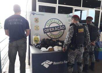 Duas pessoas são presas na Ponte da Amizade por tráfico internacional