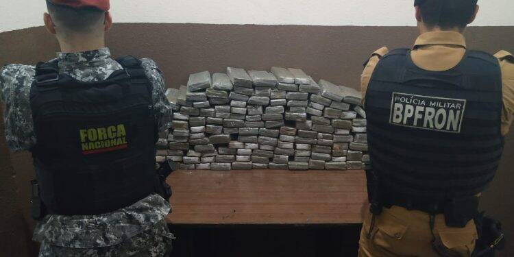 Mulheres são presas em hotel com mais de 100 quilos de maconha