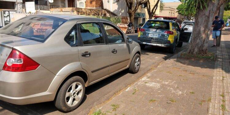 Carro de empresário desaparecido é encontrado no centro de Foz