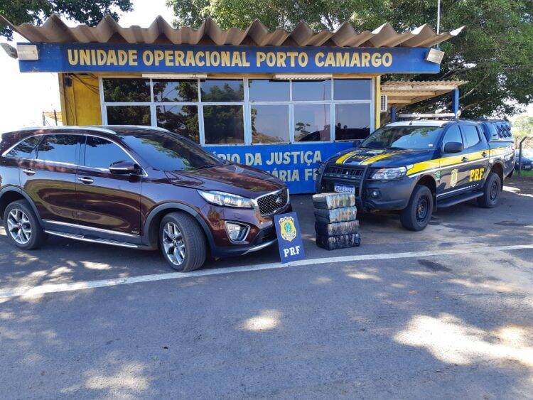 PRF faz duas apreensões de drogas em menos de 24 horas e prende 4 pessoas