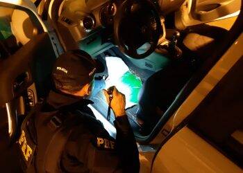 PRF faz duas apreensões de drogas em menos de 24 horas e prende 4 pessoas