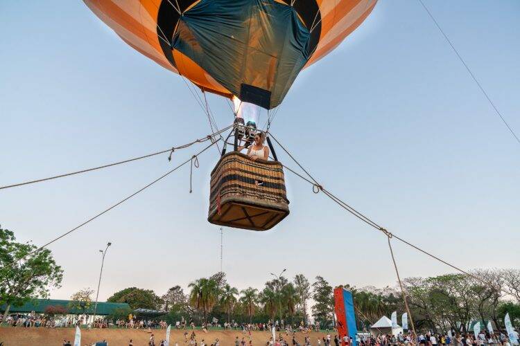 Abertura dos jogos de Aventura e Natureza proporciona show de imagens no Gramadão