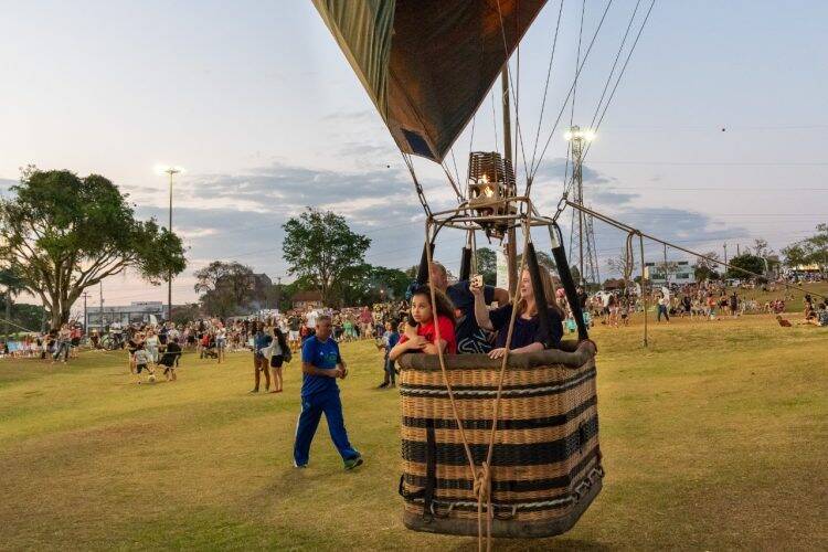Abertura dos jogos de Aventura e Natureza proporciona show de imagens no Gramadão