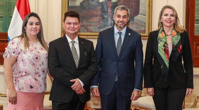 Lamborghini não reconhece empresário que se encontrou com Mario Abdo