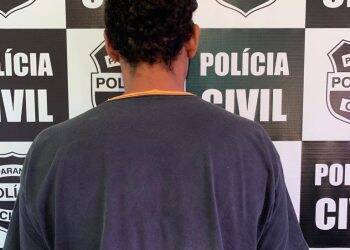 Para justificar atraso, homem inventa roubo e é preso por falsa comunicação de crime