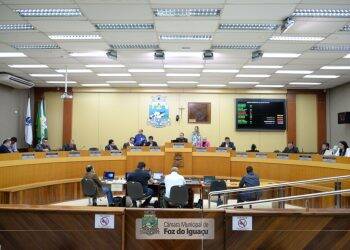 Veja os principais projetos aprovados pela Câmara de Foz neste ano