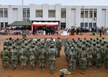 Área Naval de Cidade do Leste recebe novos 373 marinheiros