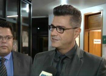 “Tive a oportunidade de provar que votei contrário a todos os projetos de interesse do prefeito”, disse Queiroga