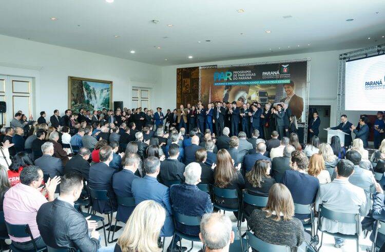 Governo do Paraná anuncia plano para privatização de presídios