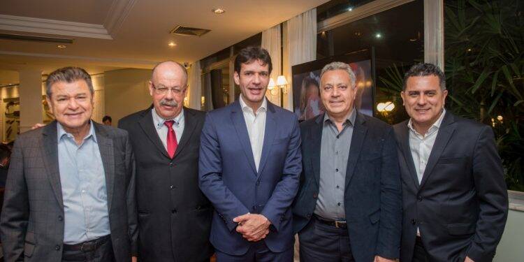 Turismo de Foz fortalece relação institucional com ministério