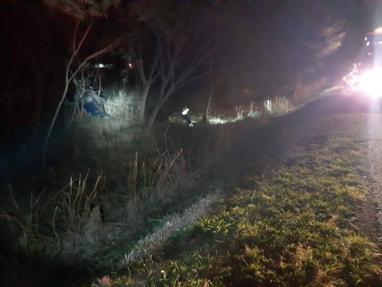 Veículo capota próximo ao pedágio em São Miguel do Iguaçu