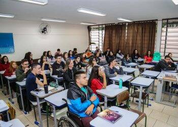 Começa período de matrículas na rede estadual de ensino