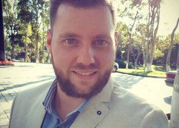 Iguaçuense assassinado em Curitiba é sepultado em Foz