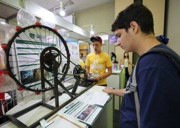 PTI leva ao centro de Foz ciência nas mais variadas aplicações