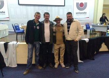 Professor Fernando José Martins é reeleito como diretor geral da Unioeste em Foz