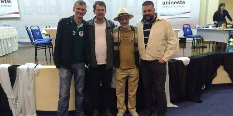 Professor Fernando José Martins é reeleito como diretor geral da Unioeste em Foz