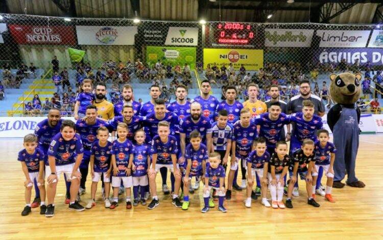 Foz Cataratas goleia o Campo Mourão