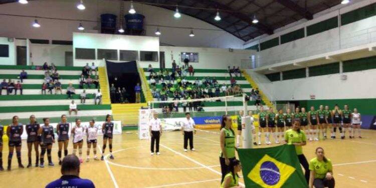 Foz do Iguaçu perde para o Marechal em estreia na Superliga C