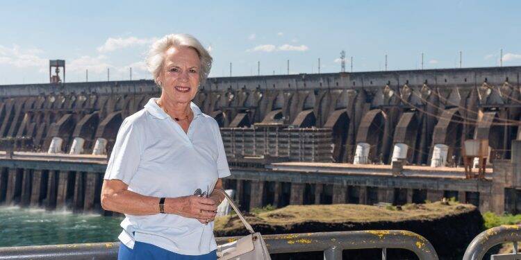 Princesa Benedikte, da Dinamarca, visita a usina de Itaipu