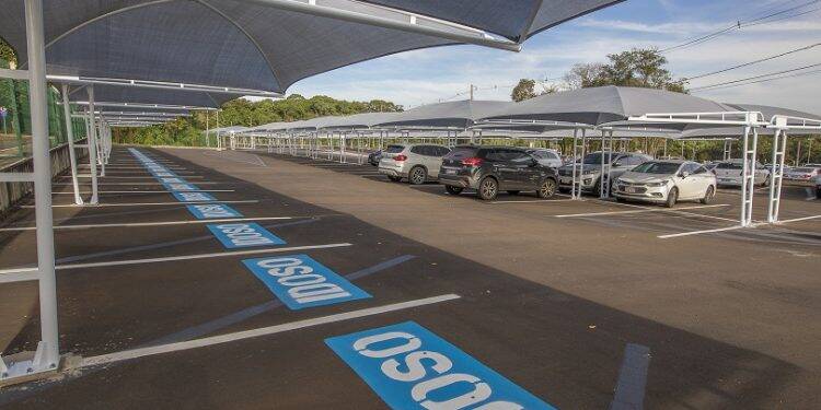 Aeroporto de Foz do Iguaçu ganha mais 280 vagas de estacionamento coberto
