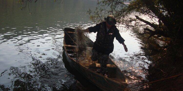 Pesca de espécies nativas fica proibida a partir desta sexta