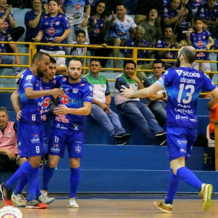 Foz Cataratas vence Guarapuava e avança às quartas de final da Liga Paraná