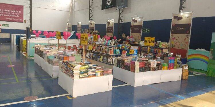 15° Feira Internacional do Livro de Foz do Iguaçu começa nesta sexta