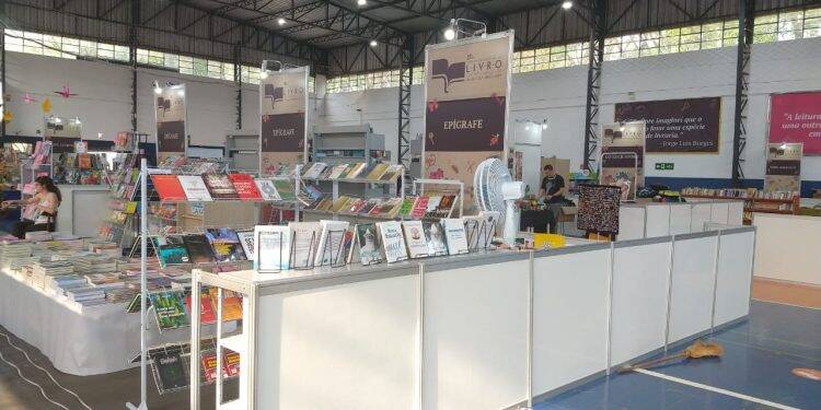 15° Feira Internacional do Livro de Foz do Iguaçu começa nesta sexta