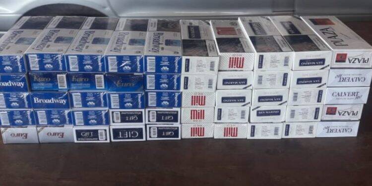 Crianças são usadas para esconder cigarros na Ponte Internacional da Amizade