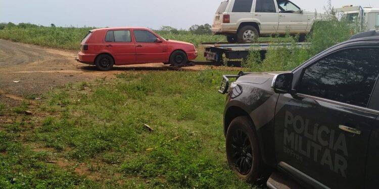 BPFron apreende cigarros e carros em porto clandestino de Foz