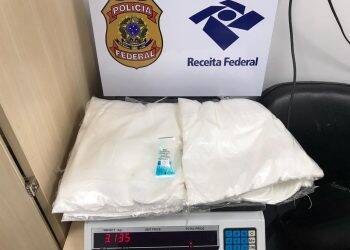 Cocaína é apreendida no Aeroporto Internacional de Foz do Iguaçu